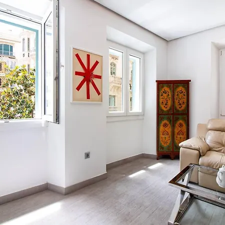 Felix Saenz Apartments! Malaga