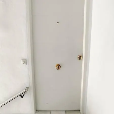 Apartman Felix Saenz Apartments! *